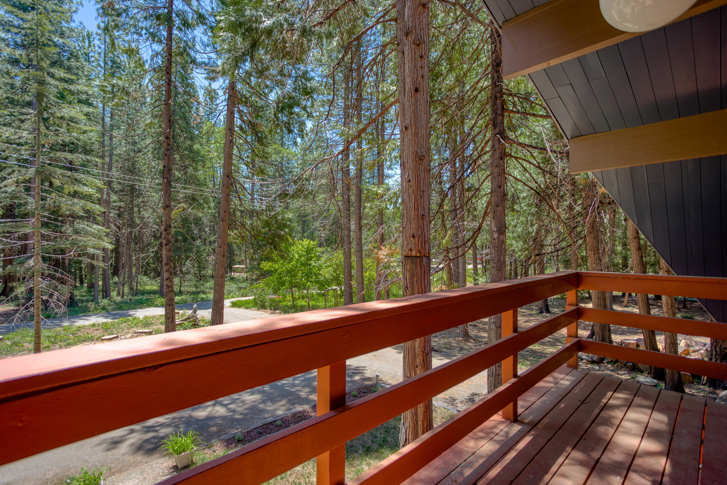 33058 Aleen Road Shingletown, CA 96088 - Photo 26 of 35 Master Bedroom Deck View 2