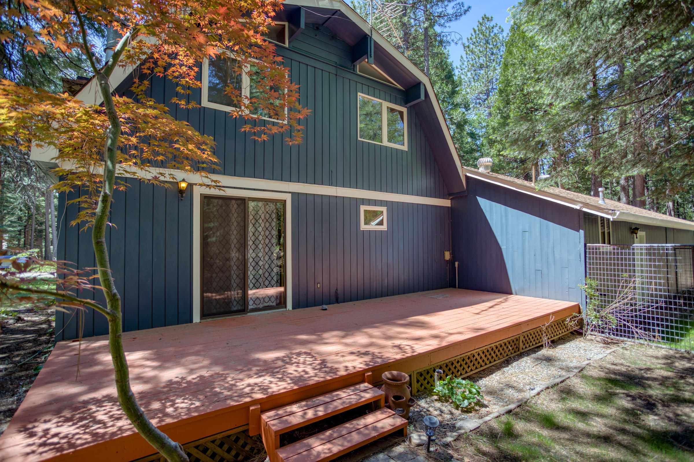 33058 Aleen Road Shingletown, CA 96088 - Photo 27 of 35 Back Deck