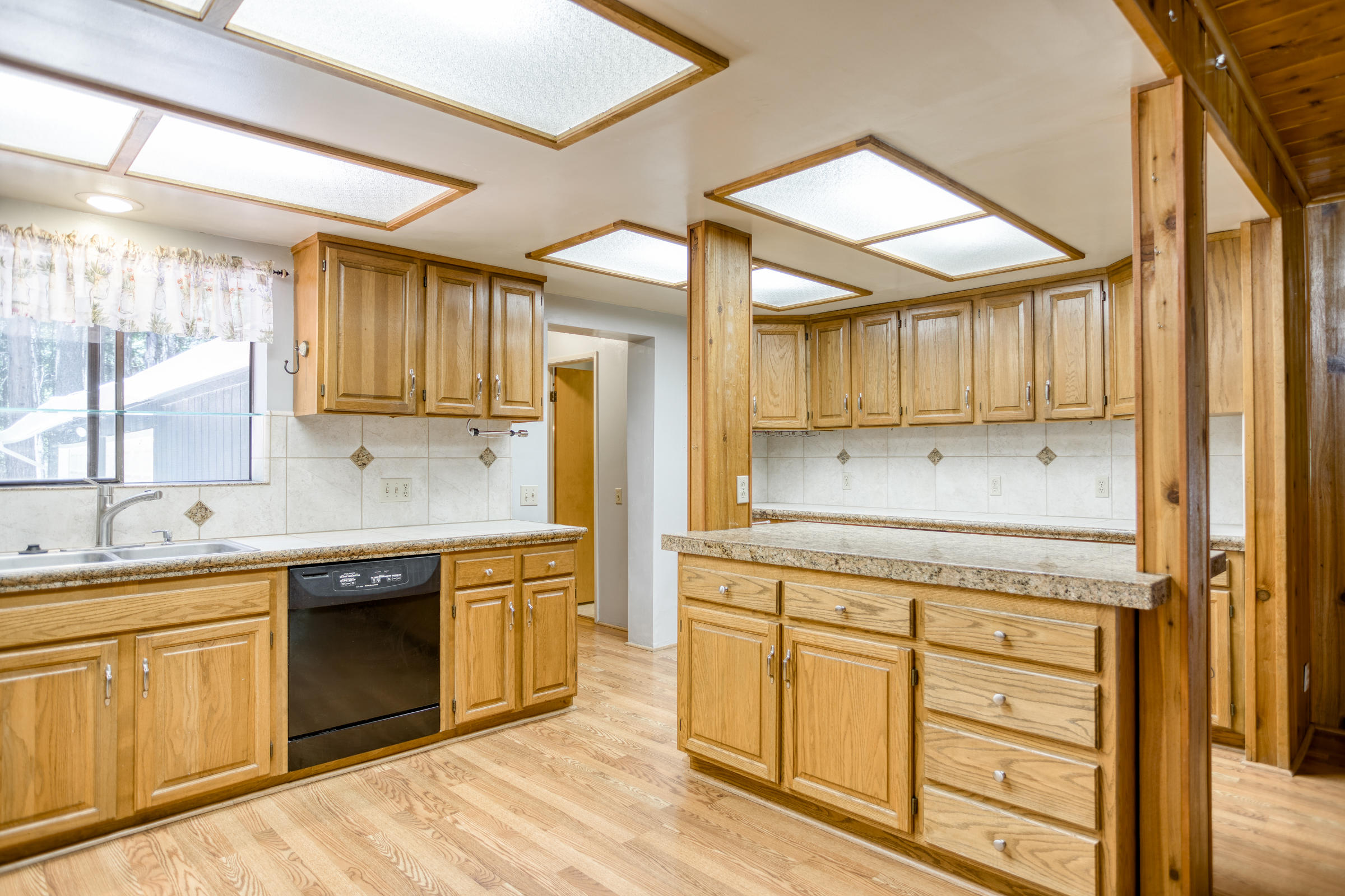 33058 Aleen Road Shingletown, CA 96088 - Photo 6 of 35 Kitchen 1