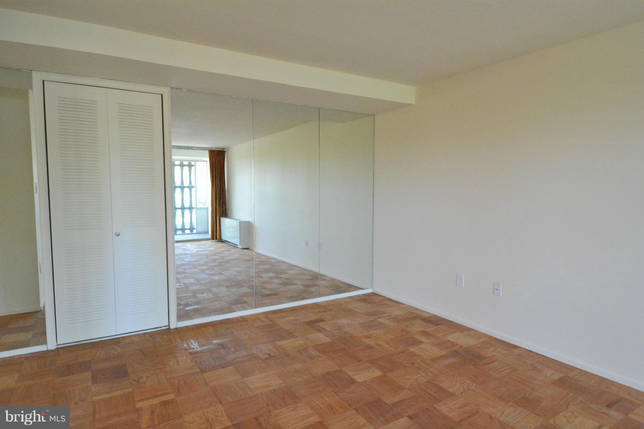 1311 Delaware Avenue Southwest, Unit S435 Washington, DC 20024 - Photo 8 of 29 Dining Room