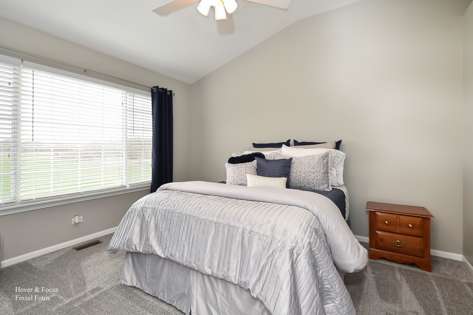 11009 Cape Cod Lane Huntley, IL 60142 - Photo 11 of 17