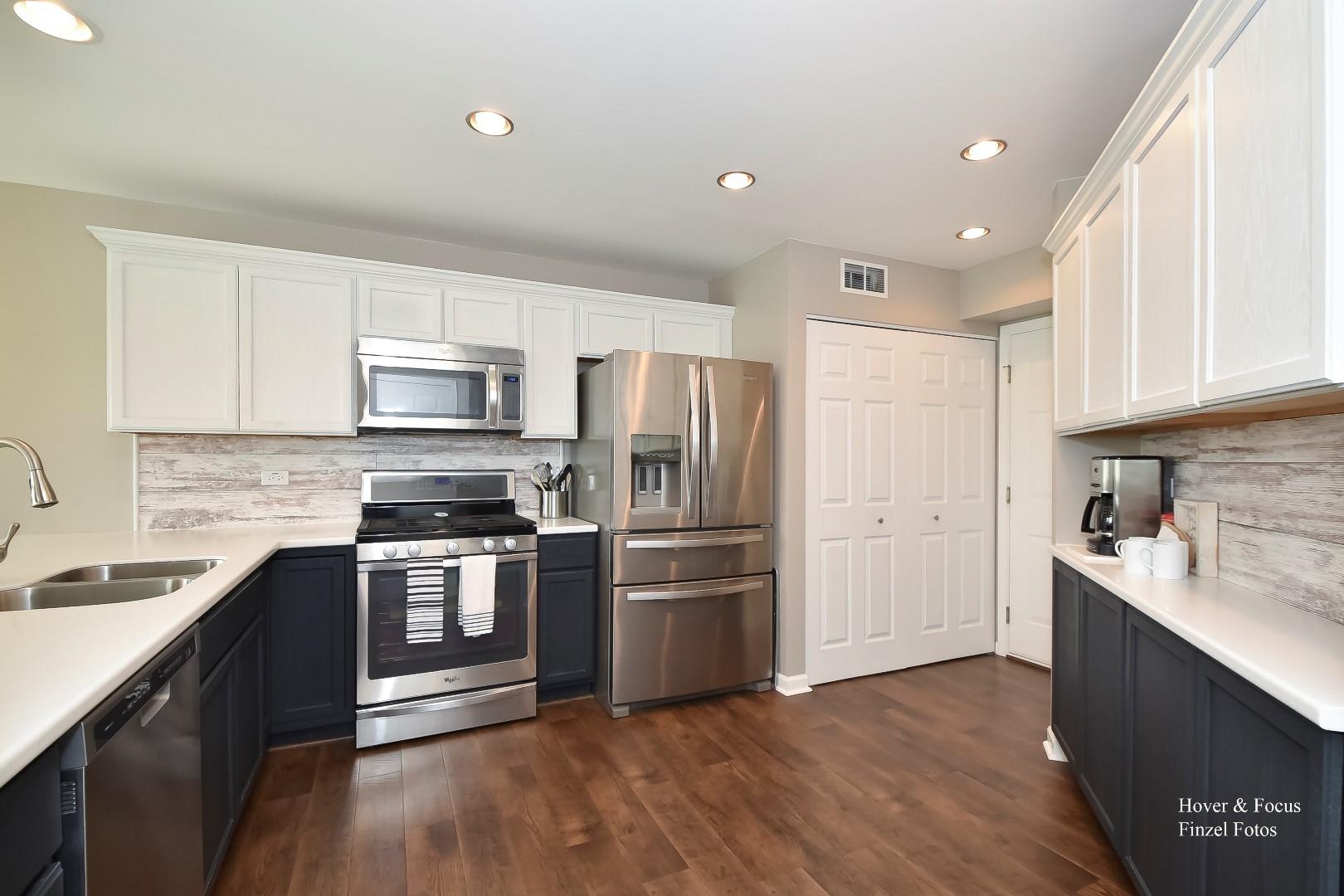 11009 Cape Cod Lane Huntley, IL 60142 - Photo 6 of 17