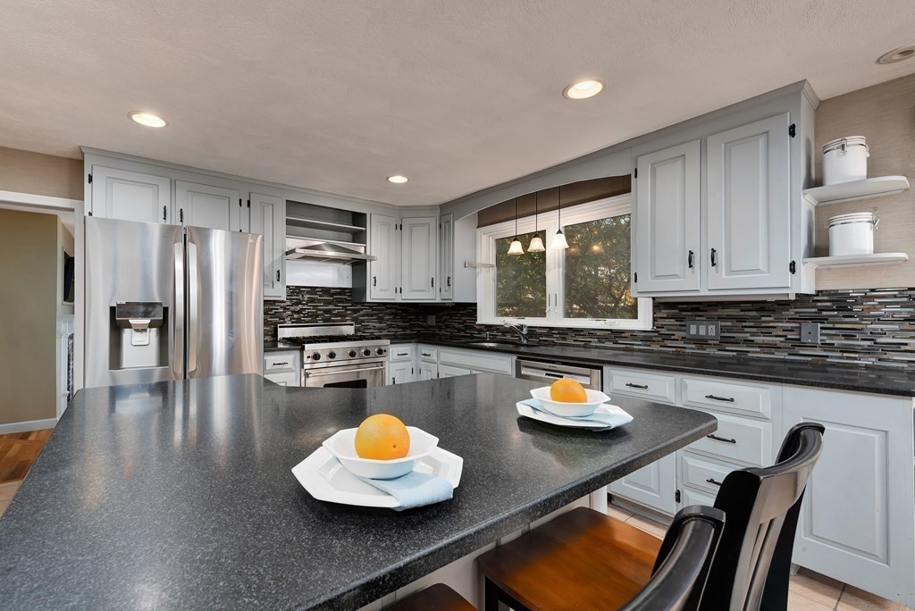 378 Ipswich Road Boxford, MA 01921 - Photo 3 of 35