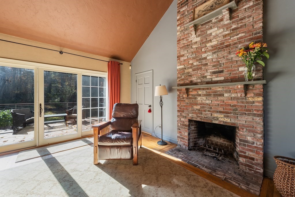 378 Ipswich Road Boxford, MA 01921 - Photo 8 of 35