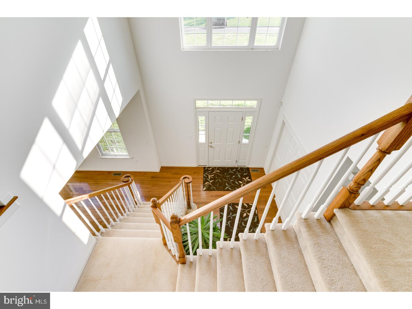 4 Rolling Meadows Court Cream Ridge, NJ 08514 - Photo 11 of 25 Gallery Image 11