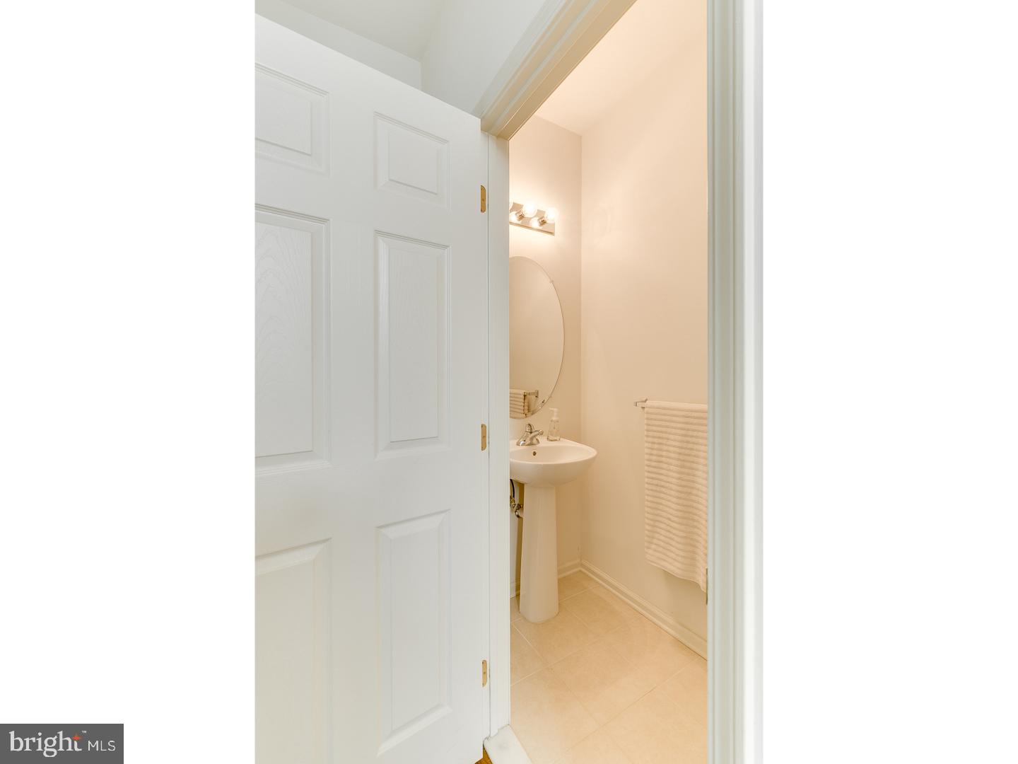 4 Rolling Meadows Court Cream Ridge, NJ 08514 - Photo 20 of 25 Gallery Image 20