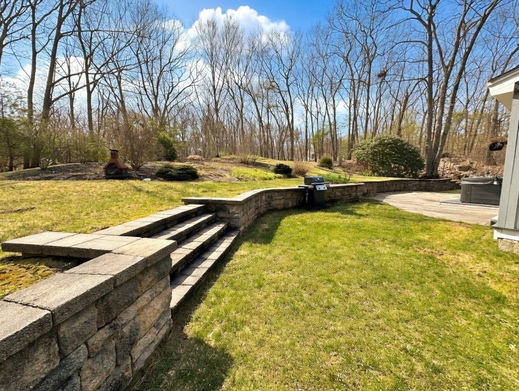 31 Hillside Road Boxford, MA 01921 - Photo 9 of 42 Gallery Image 9