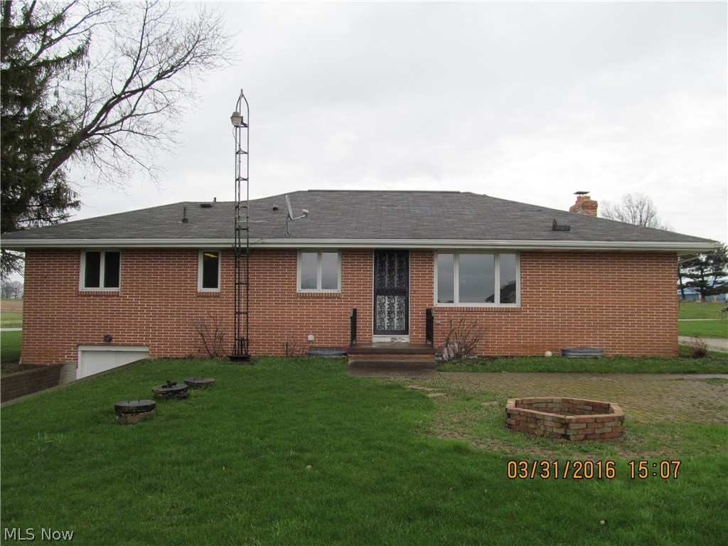 8772 Akron Road Marshallville, OH 44645 - Photo 6 of 22 Gallery Image 6
