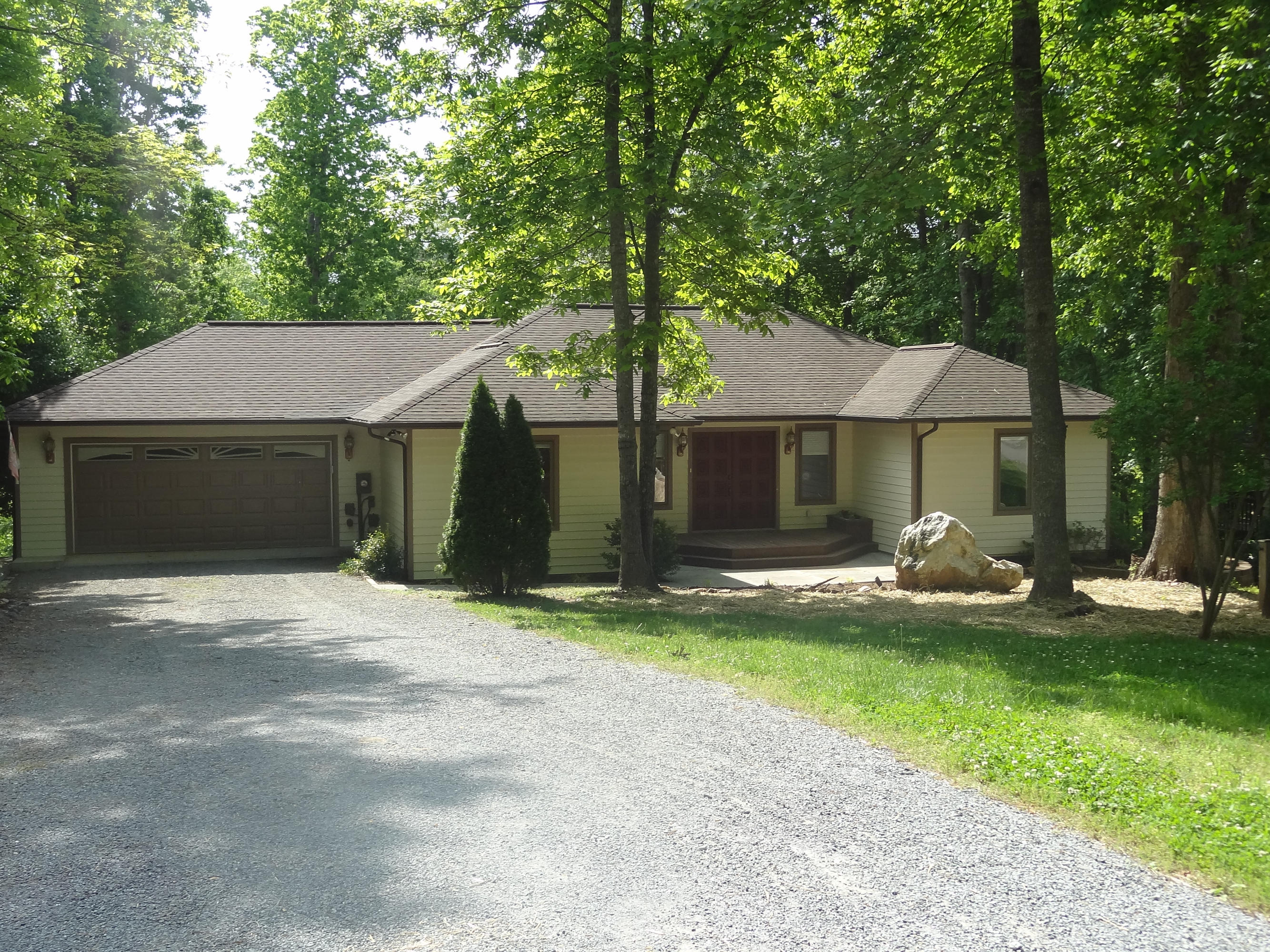 310 Woodbrook Road Moneta, VA 24121 - Photo 2 of 57 Front
