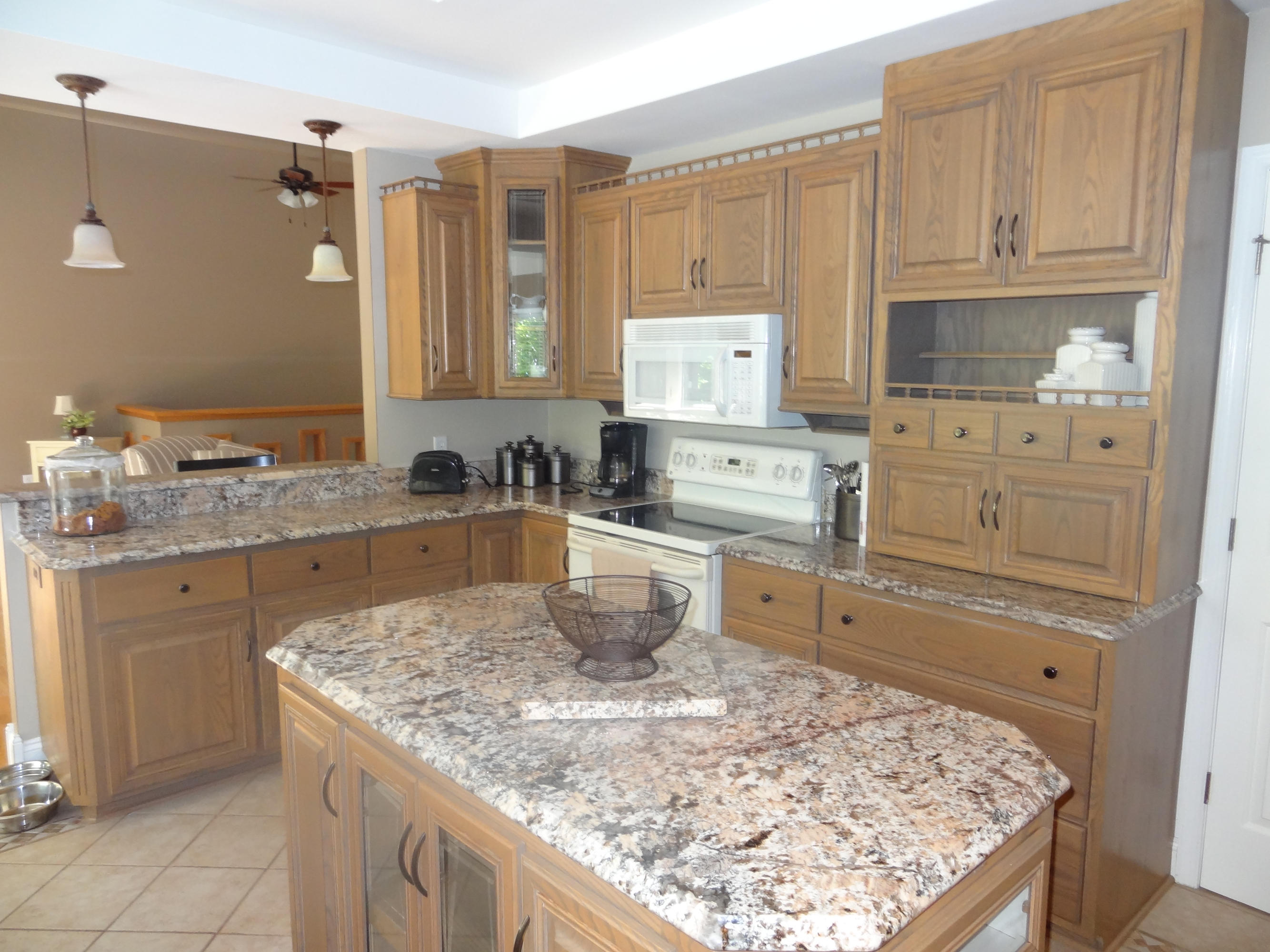 310 Woodbrook Road Moneta, VA 24121 - Photo 14 of 57 Kitchen with Island