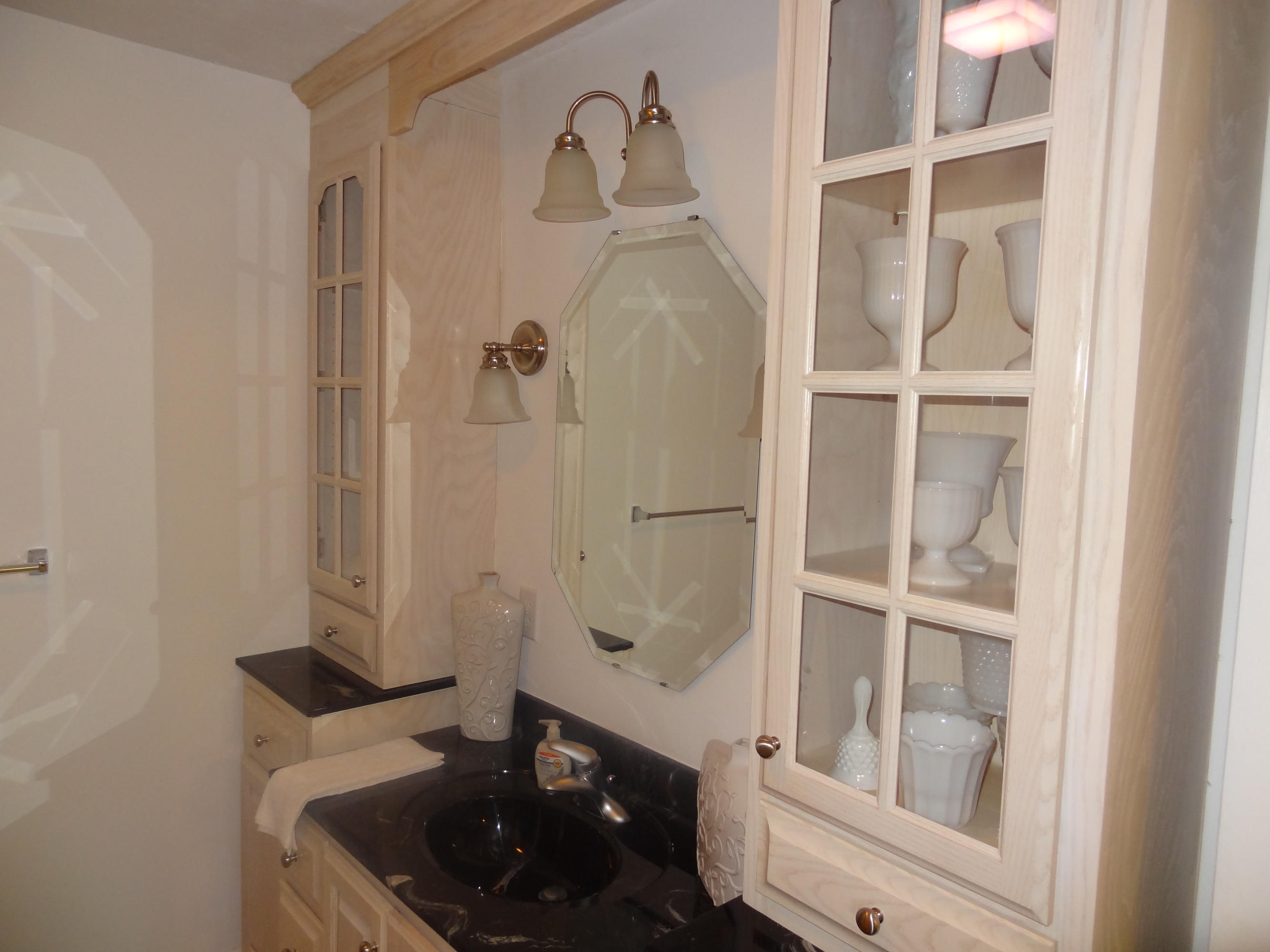 310 Woodbrook Road Moneta, VA 24121 - Photo 40 of 57 Bathroom 3- Lower