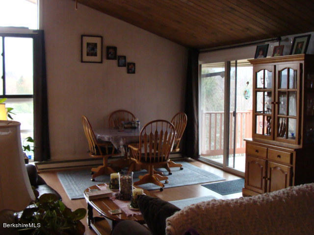 189 Stratton Road, Unit E6 Williamstown, MA 01267 - Photo 10 of 10 stratton20