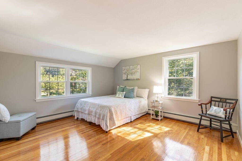 13 Hart Road Lynnfield, MA 01940 - Photo 8 of 36 Gallery Image 8