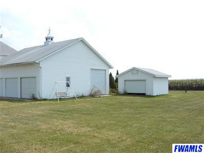 415 State Rte 101 Woodburn, IN 46797 - Photo 3 of 5
