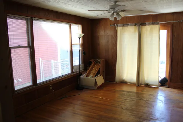 $350,000 | 1516 Forres Avenue, St. Joseph, MI 49085