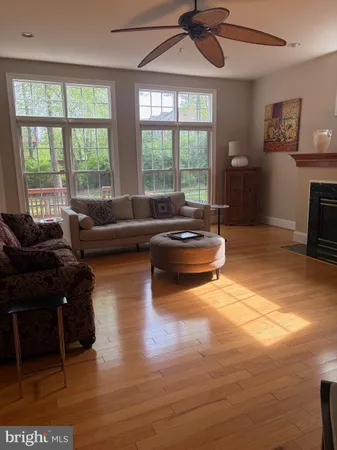 $6,200 | 8402 Tysons Trace Court, Vienna, VA 22182