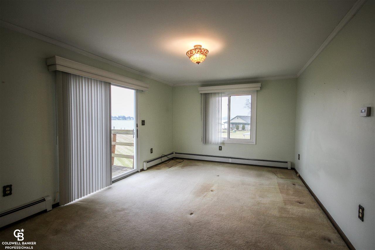 8493 North River Road Marine City, MI 48039 - Photo 27 of 55 31340713-28.JPG