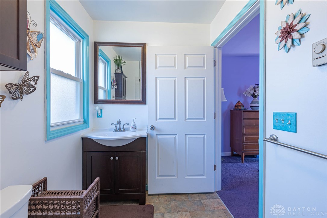 6056 Dayton Springfield Road Springfield, OH 45502 - Photo 18 of 39 Gallery Image 18