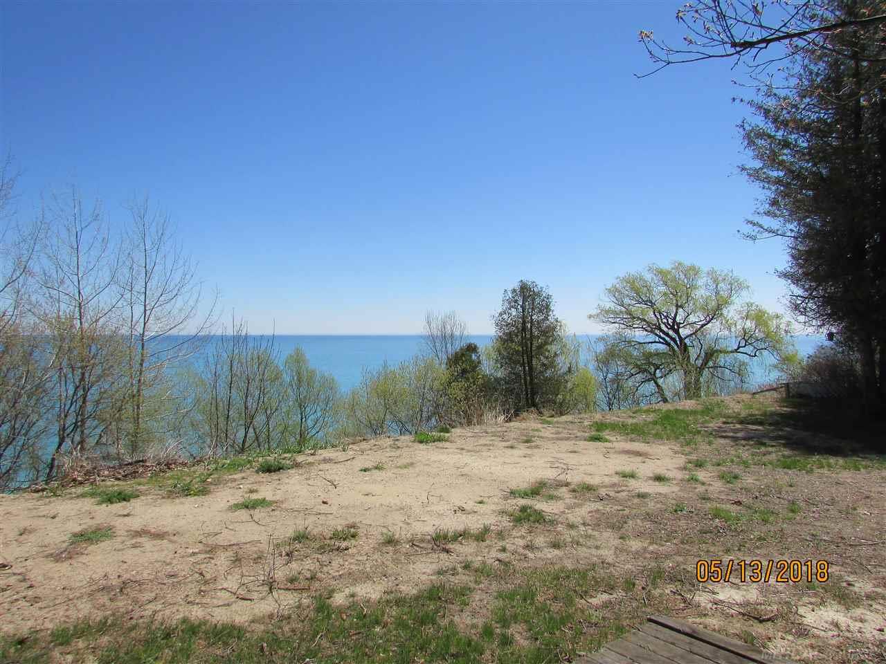 2881 Lakeshore Road Applegate, MI 48401 - Photo 14 of 22 31347348-13.JPG