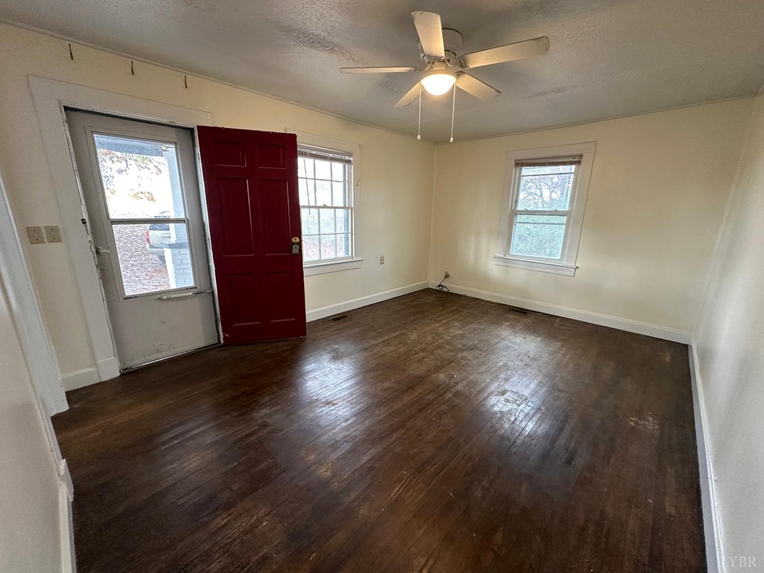48 Clarion Road Altavista, VA 24517 - Photo 8 of 14 Gallery Image 8