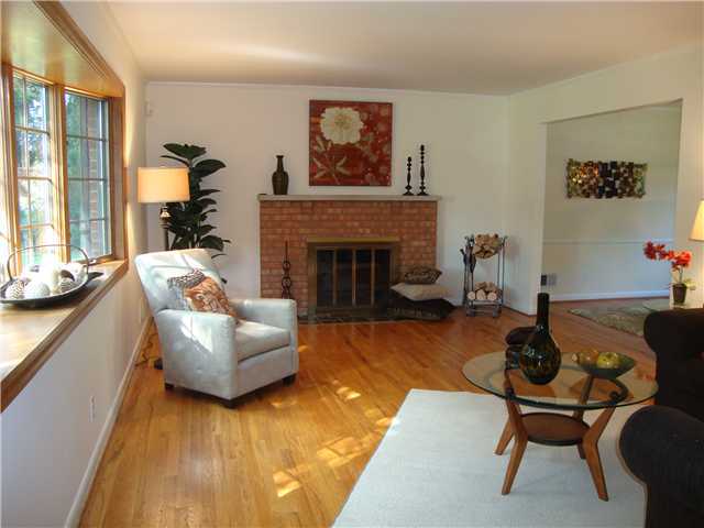 4026 Reed Road Upper Arlington, OH 43220 - Photo 1 of 25 Gallery Image 1