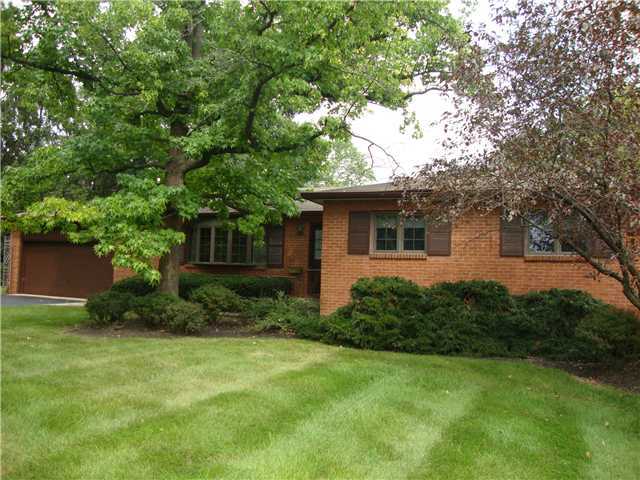 4026 Reed Road Upper Arlington, OH 43220 - Photo 3 of 25 Gallery Image 3