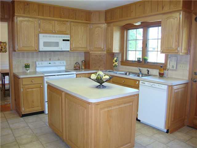 4026 Reed Road Upper Arlington, OH 43220 - Photo 4 of 25 Gallery Image 4