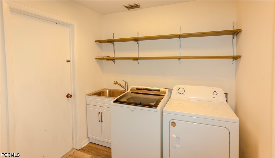 5654 Eichen Circle Fort Myers, FL 33919 - Photo 25 of 29
