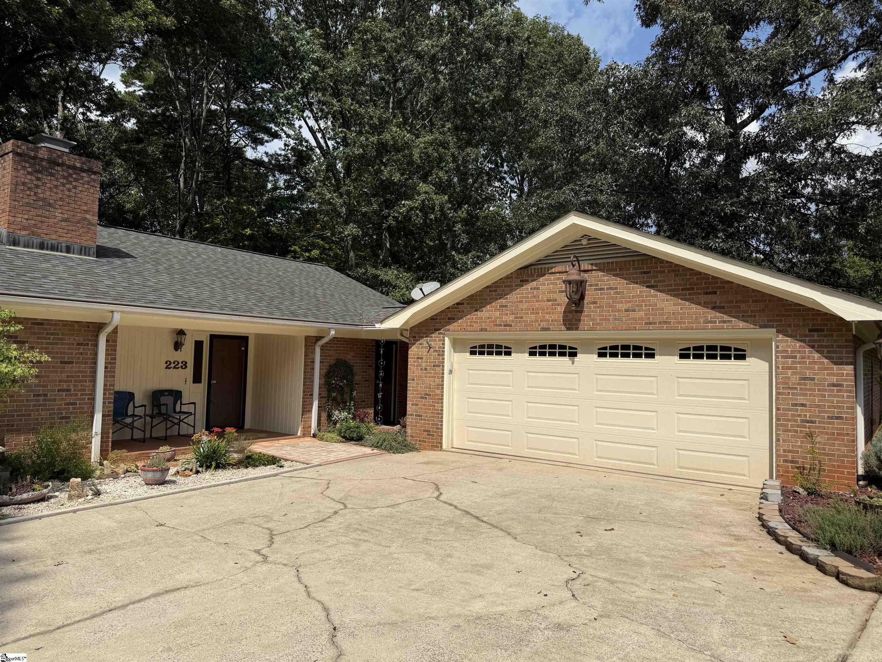 223 Covington Road Greenville, SC 29617 - Photo 19 of 39