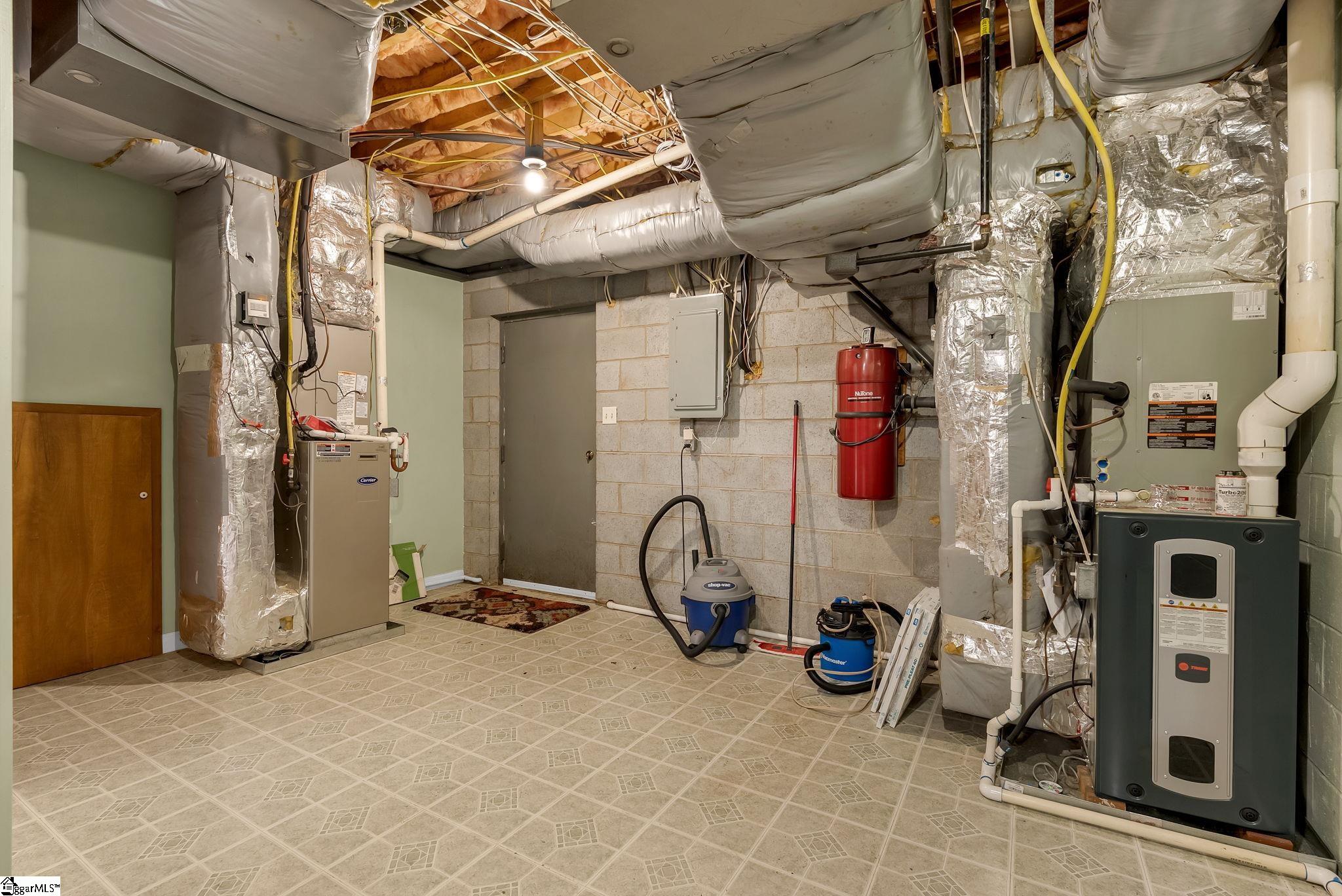 223 Covington Road Greenville, SC 29617 - Photo 38 of 39