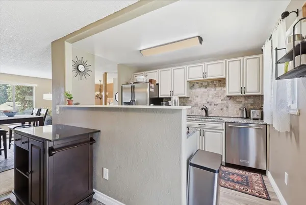 $469,900 | 11462 West Tamarac Lane, Nine Mile Falls, WA 99026