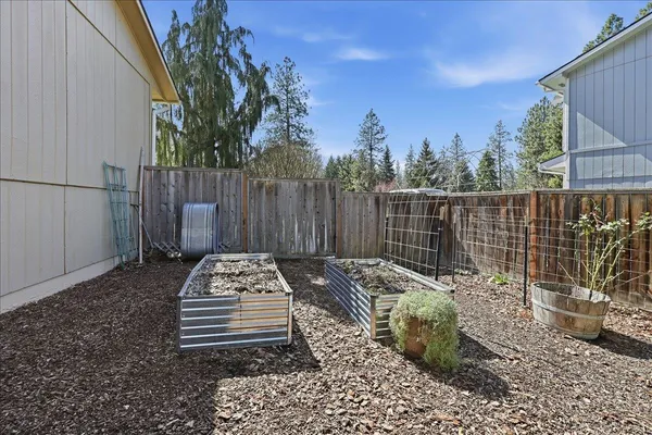 $469,900 | 11462 West Tamarac Lane, Nine Mile Falls, WA 99026