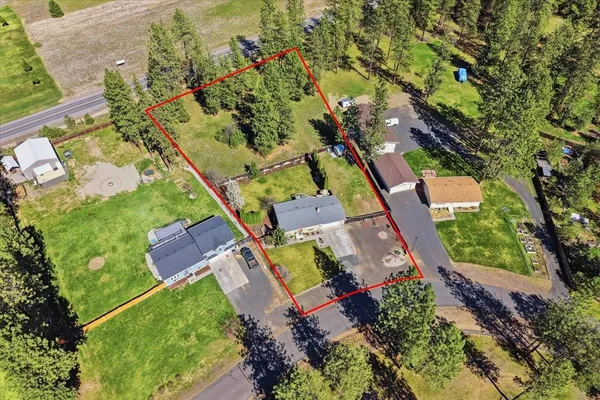 $469,900 | 11462 West Tamarac Lane, Nine Mile Falls, WA 99026