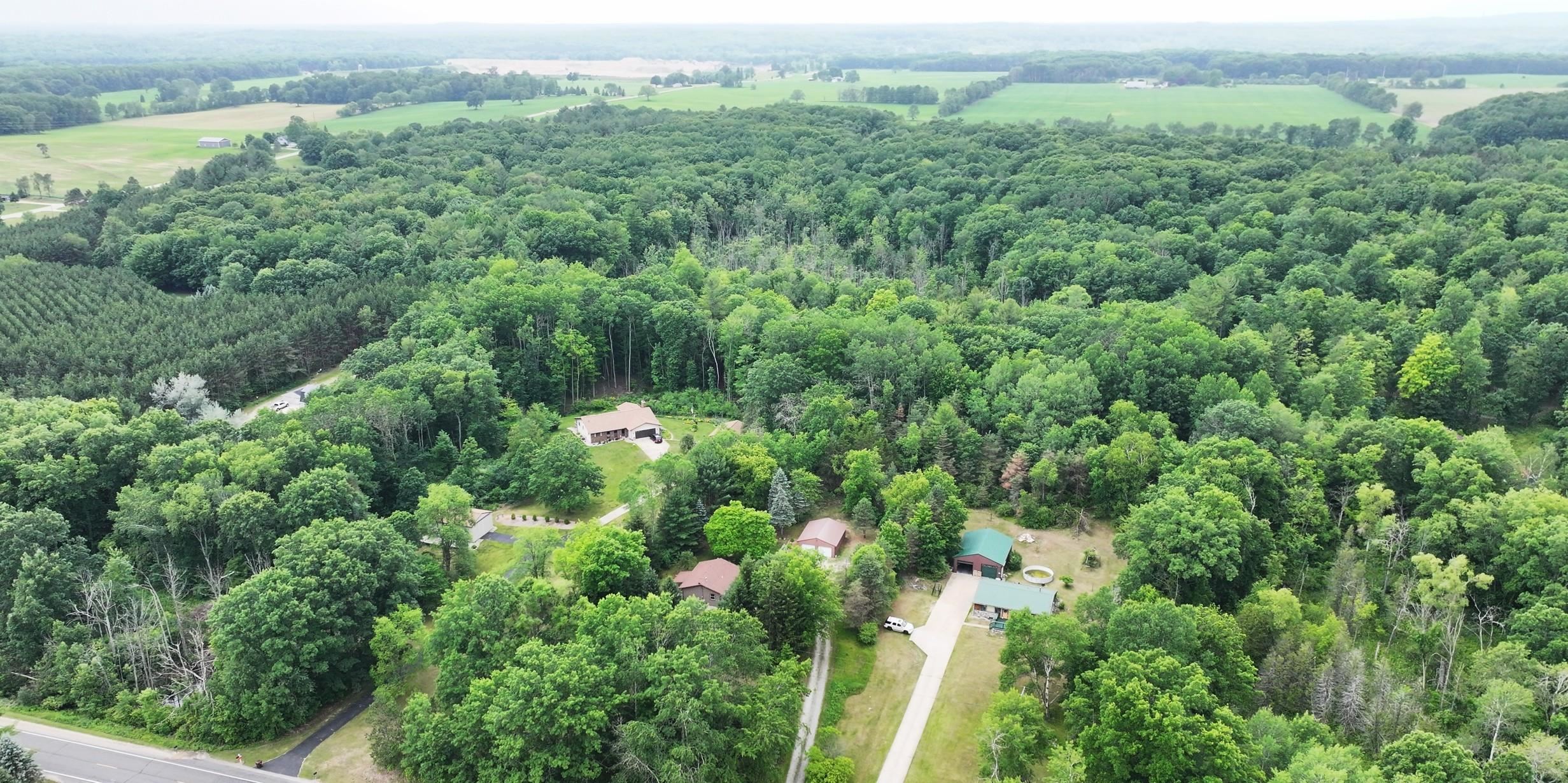 3602 South Winn Road Mount Pleasant, MI 48858 - Photo 12 of 38