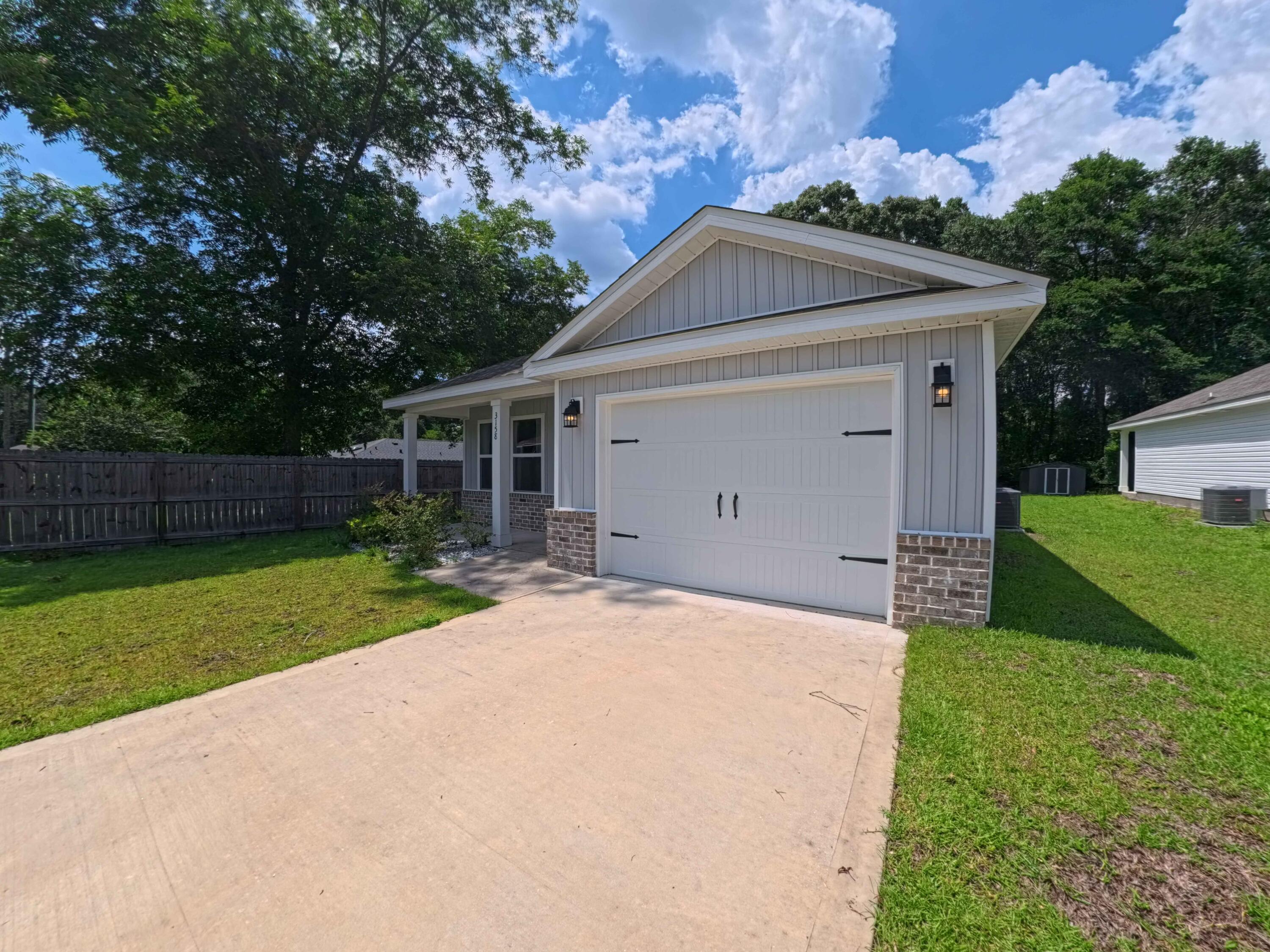 3158 Chestnut Street Crestview, FL 32539 - Photo 2 of 16 Single Car Garage