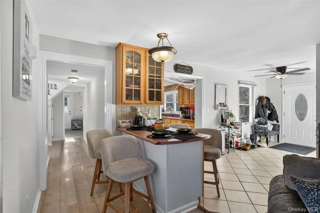 $979,000 | 412 Ruskey Lane, Hyde Park, NY 12538