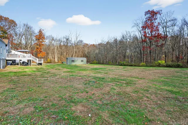 $979,000 | 412 Ruskey Lane, Hyde Park, NY 12538