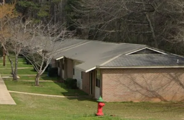 $677 | 2040 Al Highway, Jemison, AL 35085