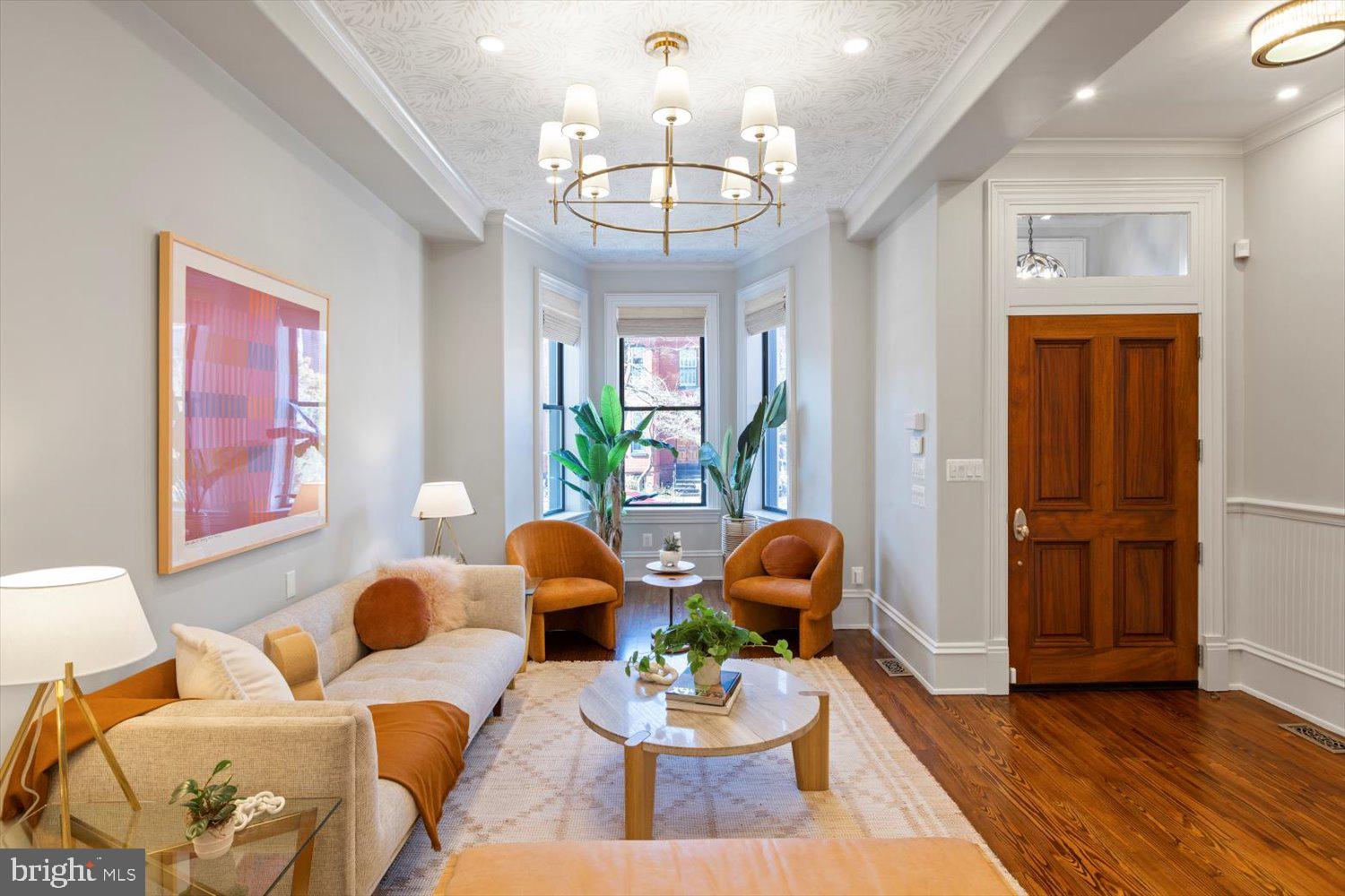 Welcome to 123 5th Street NE!