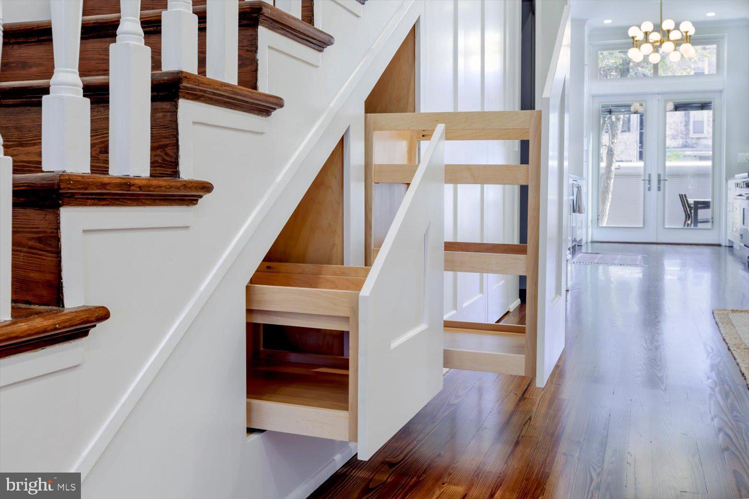 123 5th Street Northeast Washington, DC 20002 - Photo 13 of 77 Custom storage