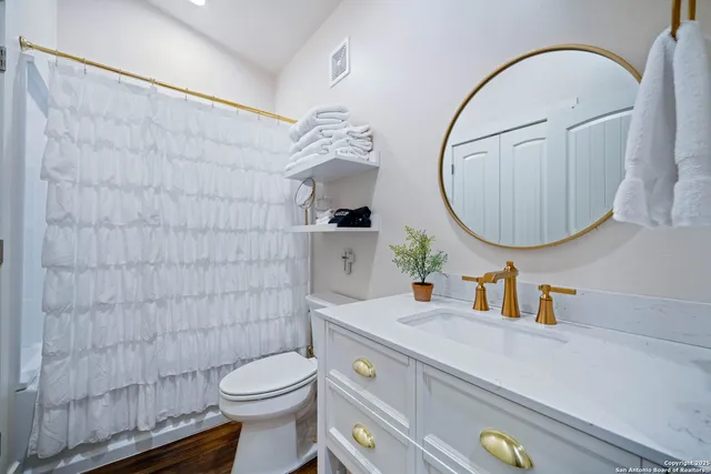 $8,900,000 | Undisclosed Address, Florence, TX 76527