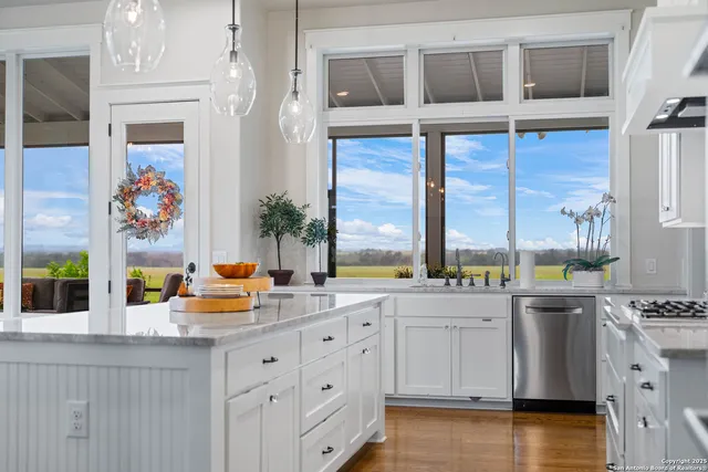 $8,900,000 | Undisclosed Address, Florence, TX 76527