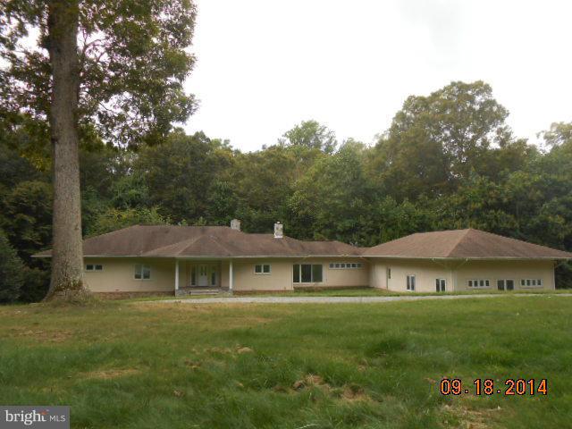 Exterior (Front)