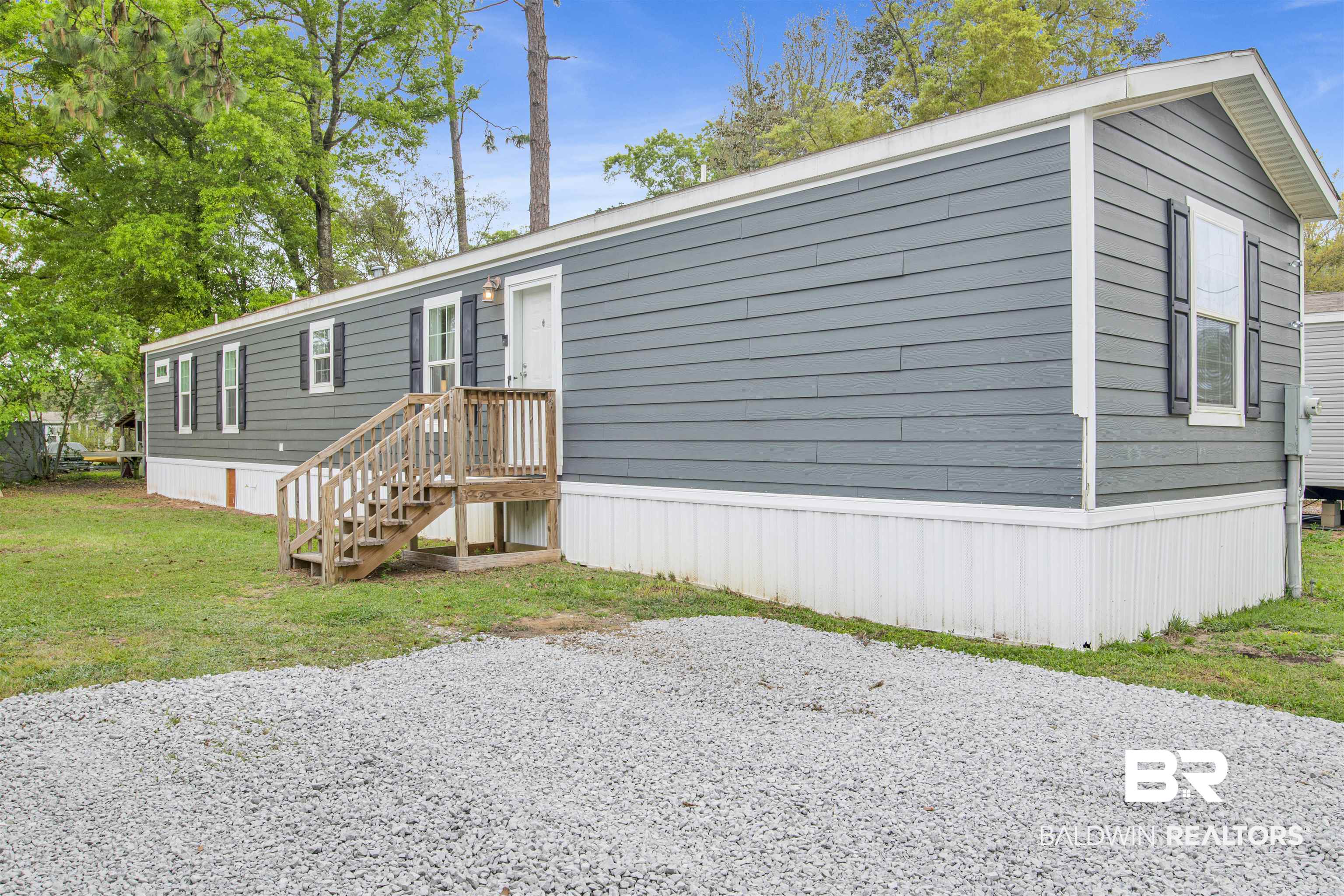 9407 Pinewood Avenue Elberta, AL 36530 - Photo 1 of 22