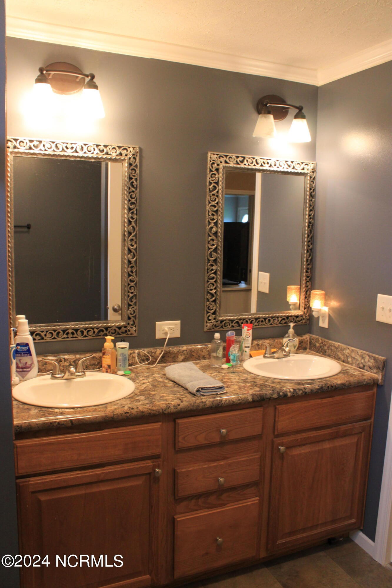 111 New Road Windsor, NC 27983 - Photo 42 of 47 IMG_2293