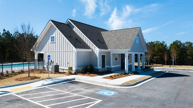 $393,990 | 5541 Donamire Way, Fairburn, GA 30213