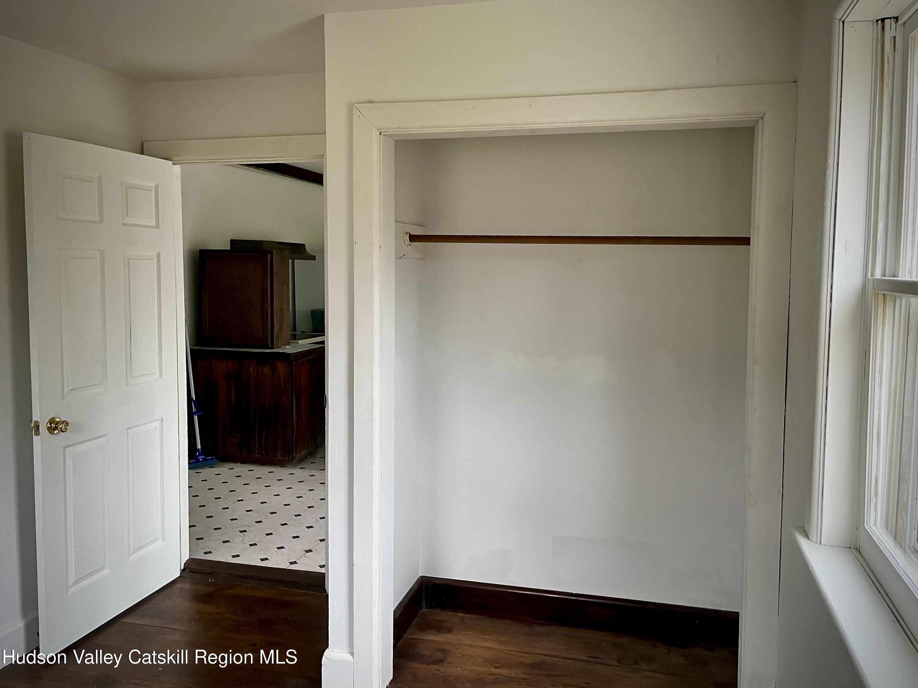 189 Maple Avenue, Unit 1 Germantown, NY 12526 - Photo 10 of 11 IMG_1047