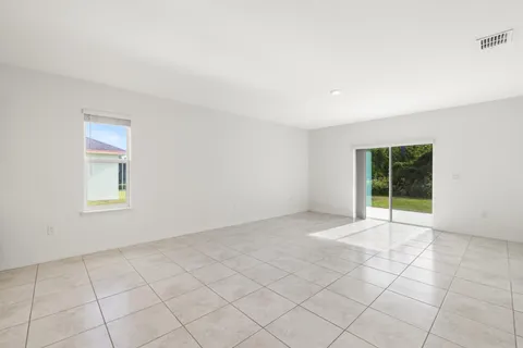 $405,000 | 1334 Southwest Kapok Avenue, Port St. Lucie, FL 34953