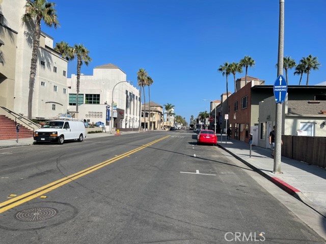 214 Walnut Avenue Huntington Beach, CA 92648 - Photo 14 of 14 a view of street with cars
