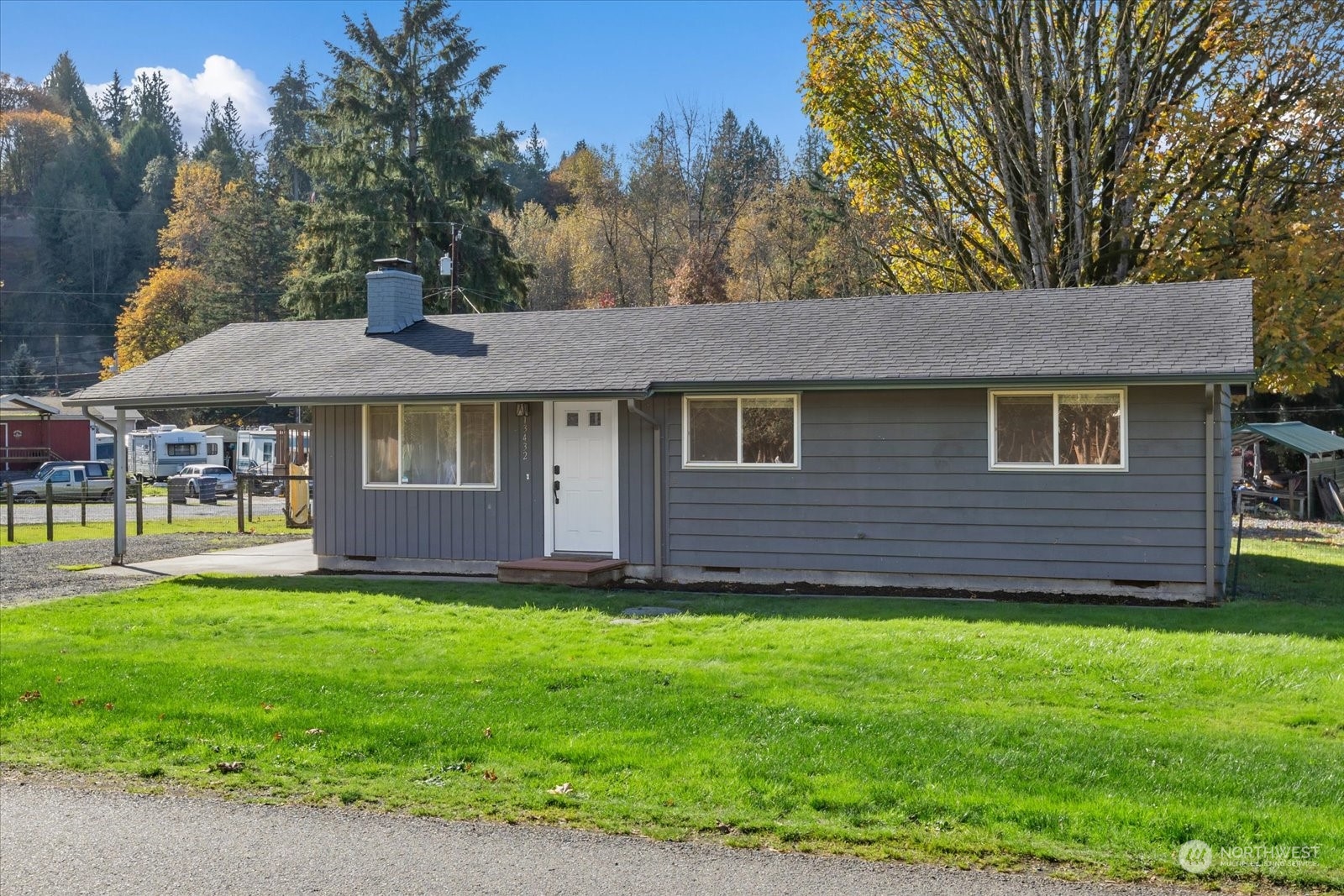 13432 Riviera Boulevard Snohomish, WA 98290 - Photo 2 of 39